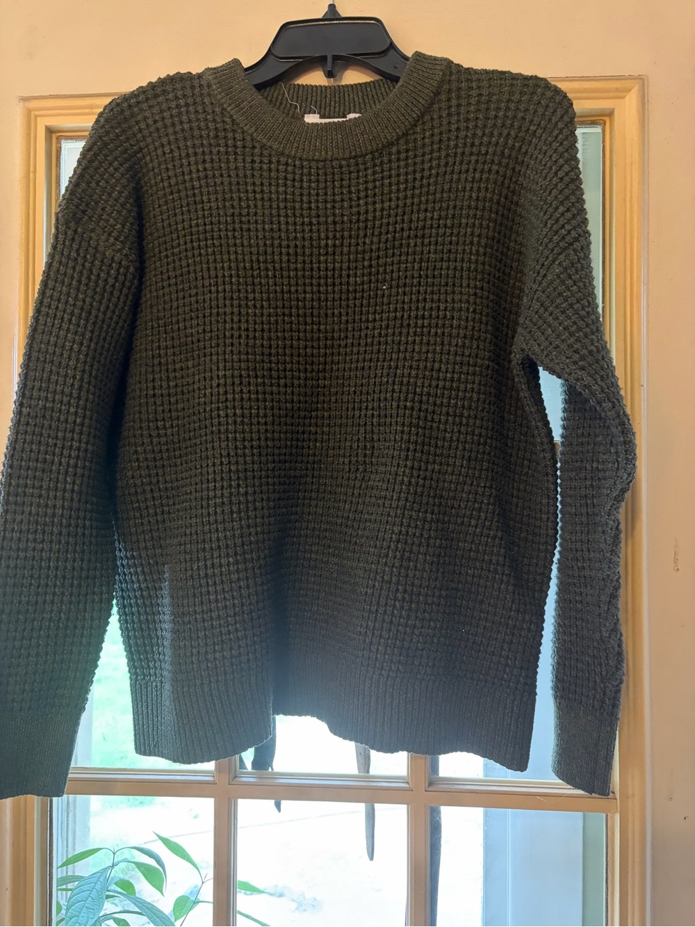 Time and Tru Olive Green Waffle Knit Crewneck Sweater